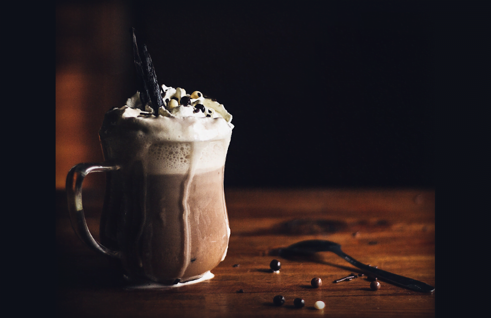 Chocolademelk met Amaretti